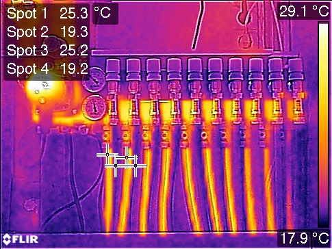 Vloerverwarming waterzijdig inregelen met een infrarood warmtebeeldcamera