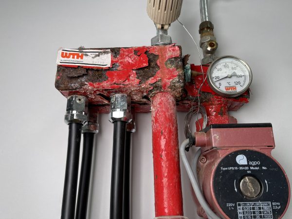 Vloerverwarming regelaar zone kranen stroef